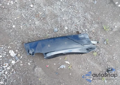 2006 Toyota Camry Le z USA, uszkodzony, nr VIN JTDBE30K563056004